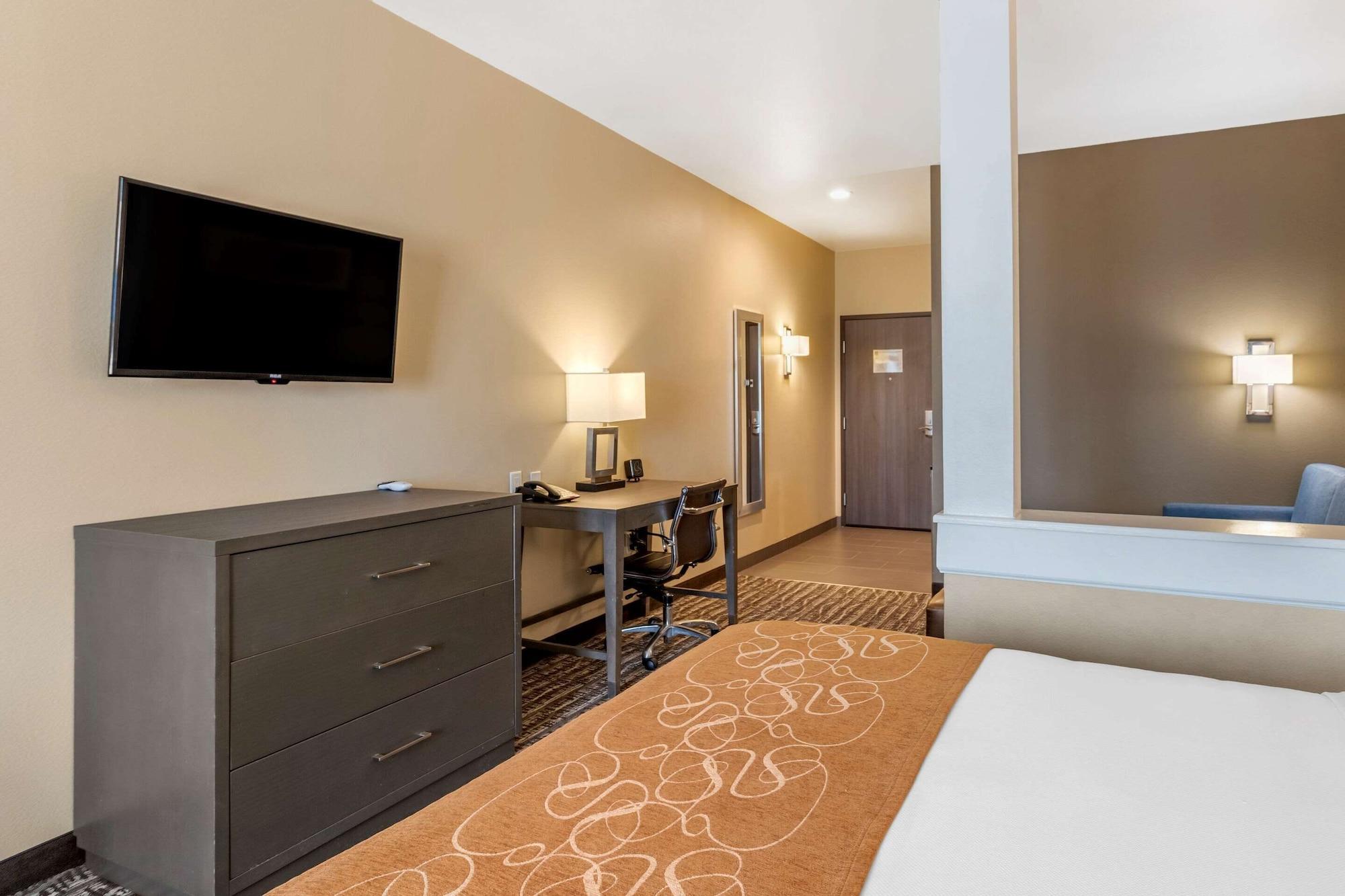 Comfort Suites Near Sam Houston Race Park Jersey Village Экстерьер фото