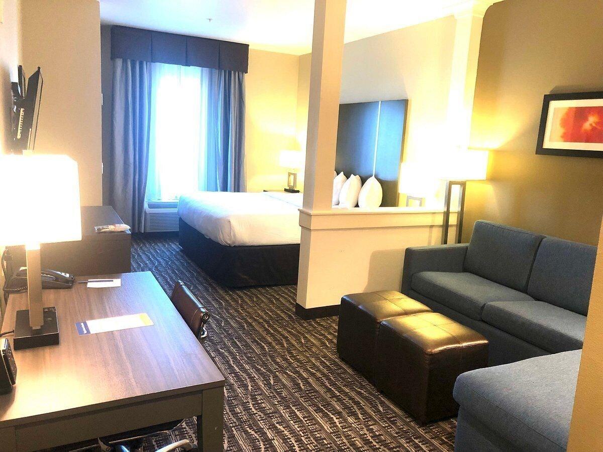 Comfort Suites Near Sam Houston Race Park Jersey Village Экстерьер фото